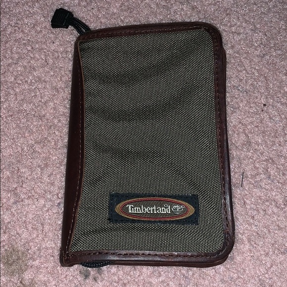 timberland passport holder